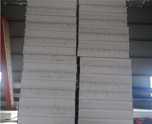 夹芯板与阻燃板一样吗？